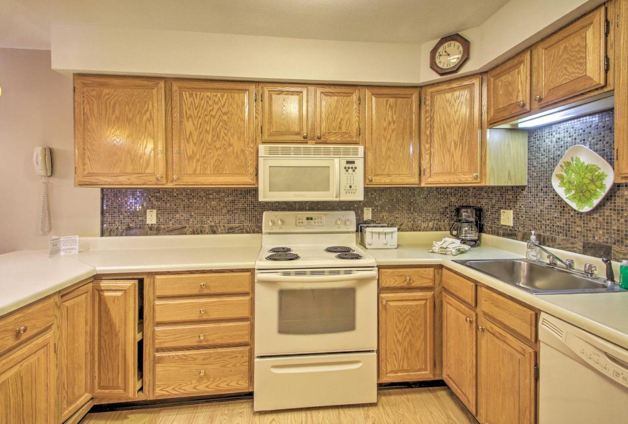 Lincoln Resort Condo With Pool Access - Near Hiking! Buitenkant foto